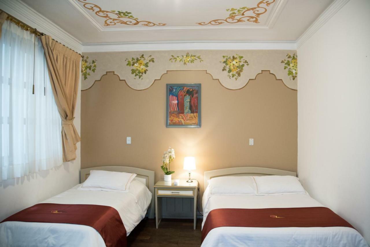 Hotel La Orquidea Cuenca Bagian luar foto