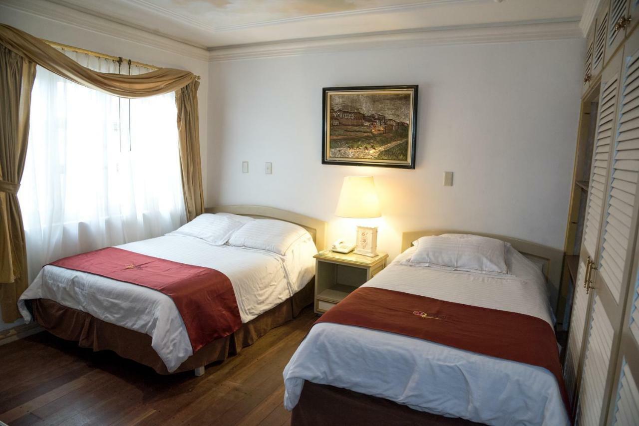Hotel La Orquidea Cuenca Bagian luar foto